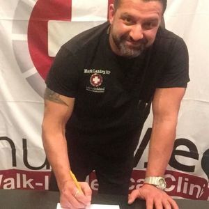 Meet your Posher, Mark